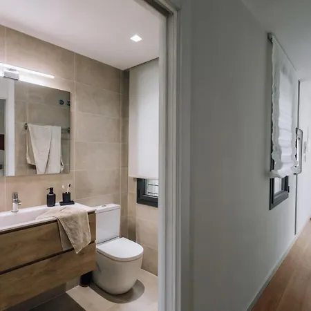 Sultan - 2 Bedrooms And Terrace In Eixample Dreta Apartment Barcelona